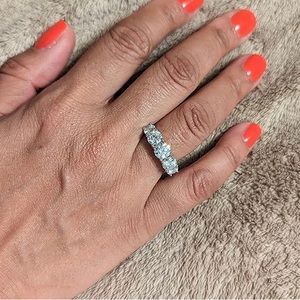 Trellis 1.7tcw Five Diamond Engagement Ring In White Gold